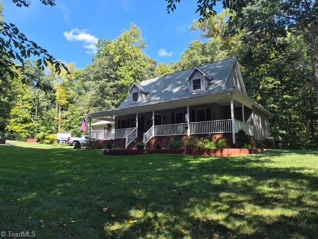Property Photo: 1709 Beechwood Road NC 27055