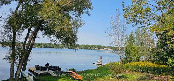 Property Photo:  5895 Lakeshore Road  ON L4A 2Y9 