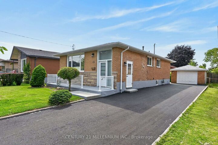 Property Photo: 40 Purdy Crescent Lower ON L9A 3B3