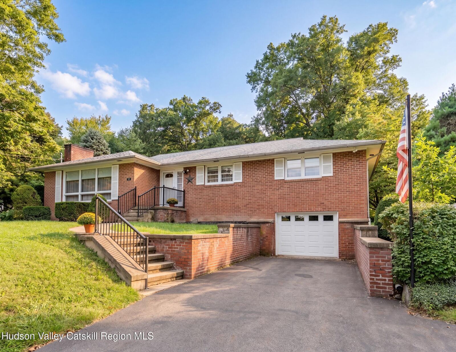 Property Photo:  109 Main  NY 12449 