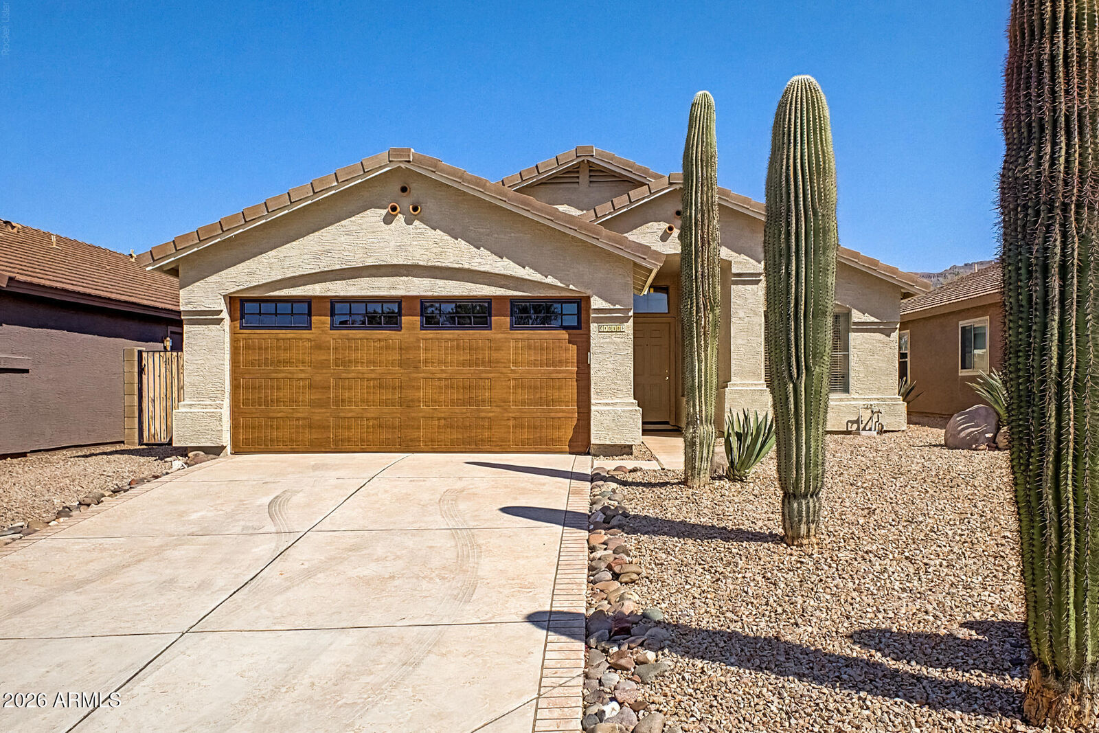 Property Photo:  10346 E Desert Dawn Drive  AZ 85118 