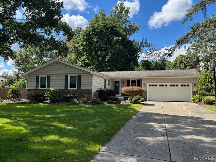 Property Photo:  110 Fieldstone Drive  NY 14072 
