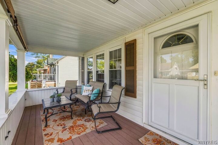 Property Photo:  907 90th Street  NY 14304 
