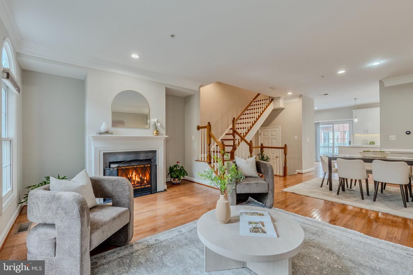 Property Photo:  8816 Hunting Lodge Court  VA 22182 