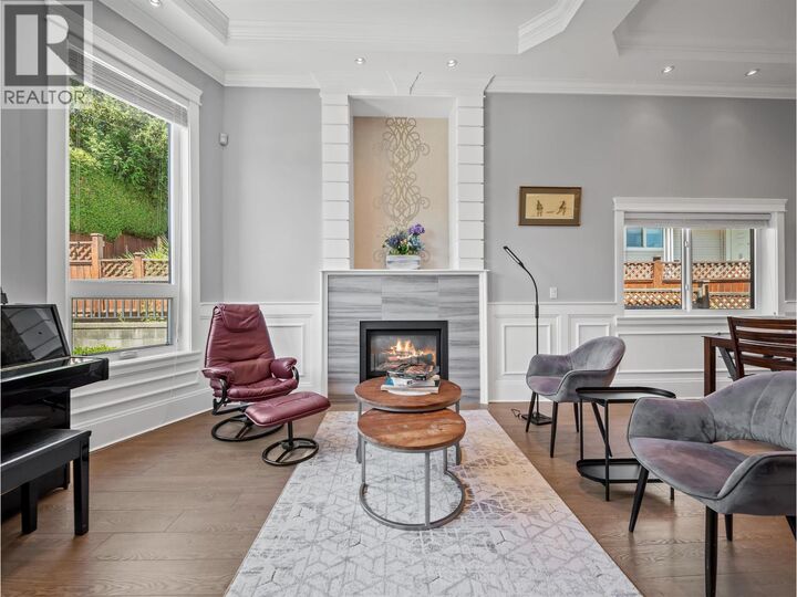 Property Photo:  7626 Hedley Avenue  BC V5E 2R3 