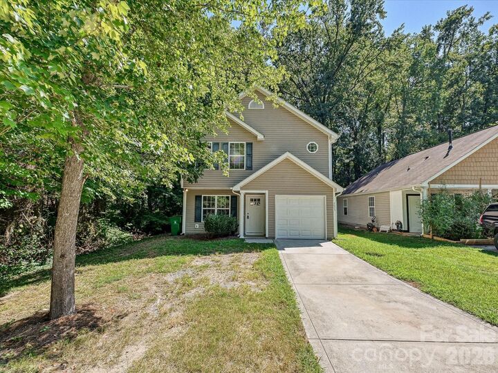 Property Photo: 2605 Marmac Road NC 28208