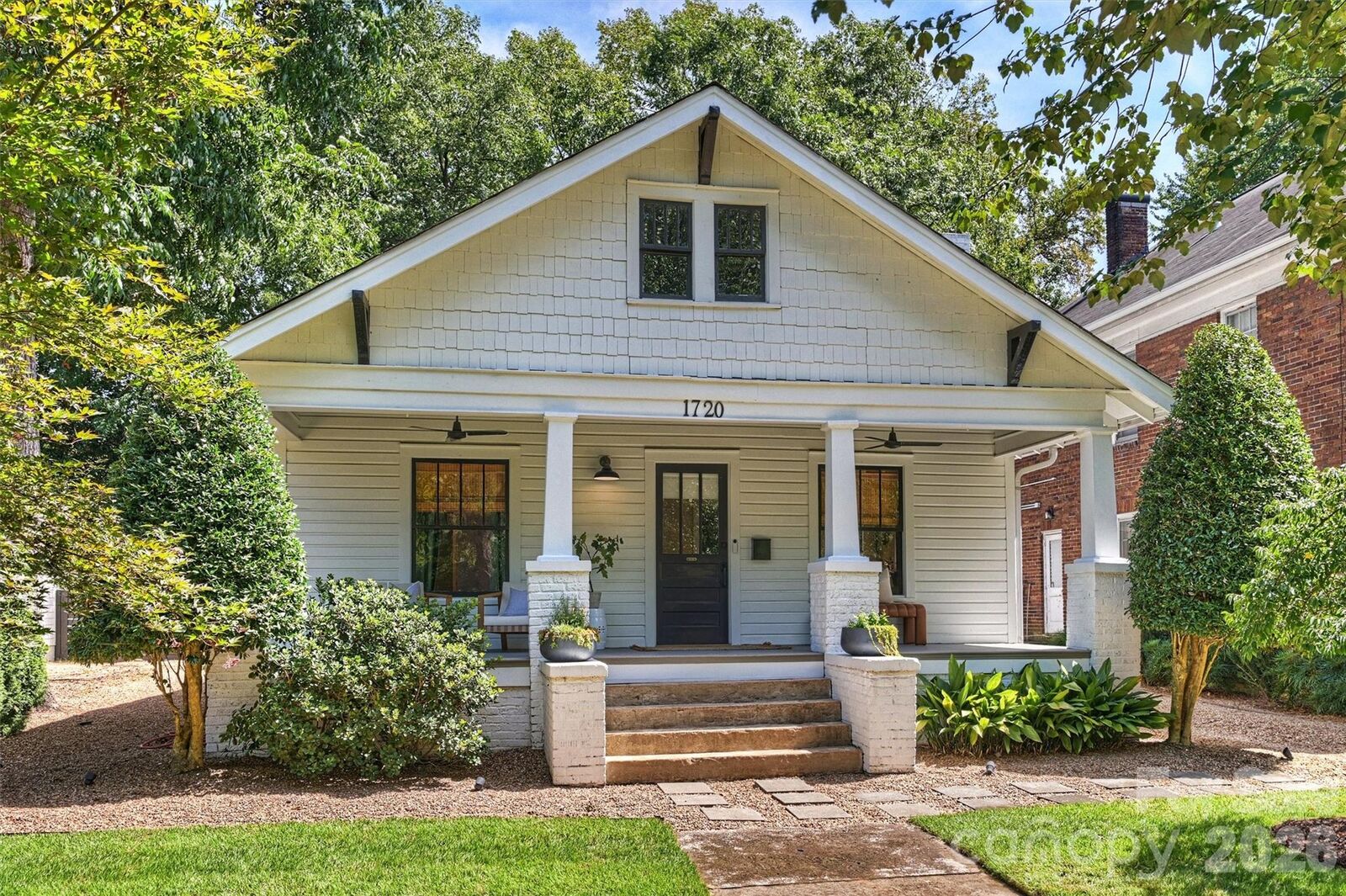 Property Photo:  1720 Thomas Avenue  NC 28205 
