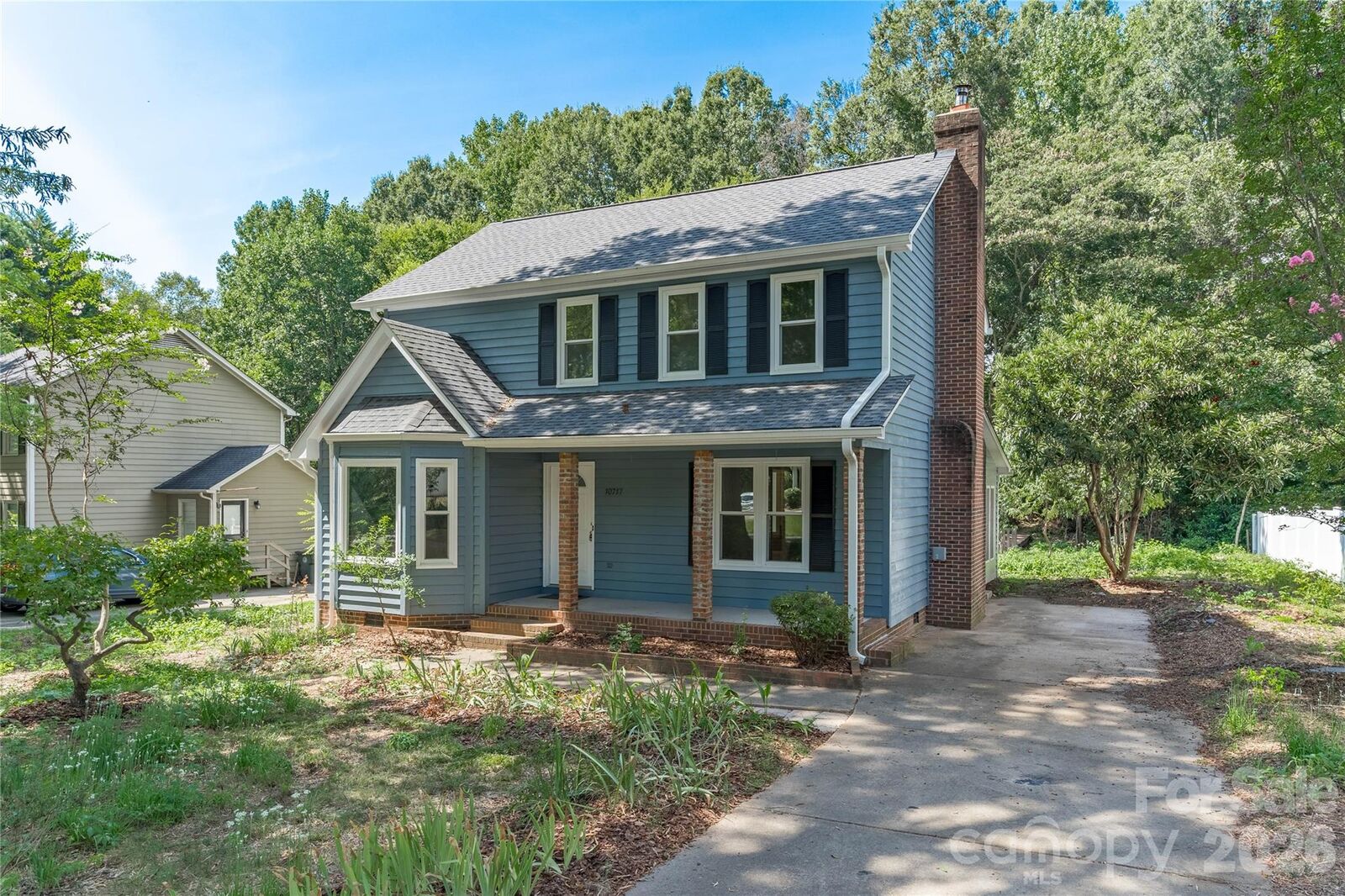 Property Photo:  10717 Danesway Lane  NC 28031 