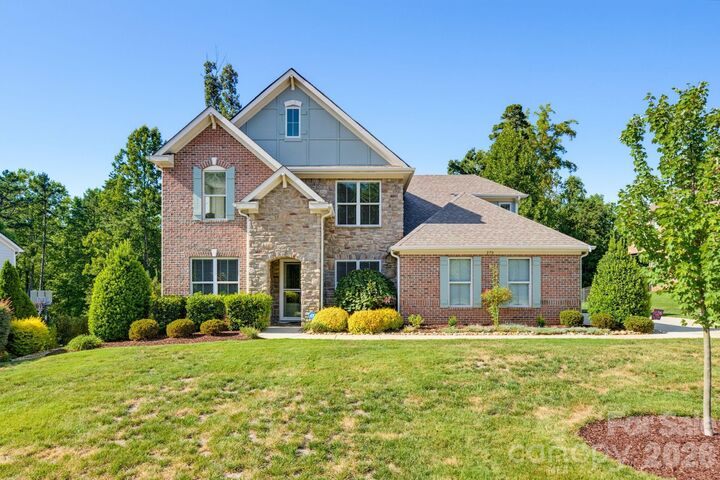 Property Photo: 270 S San Agustin Drive NC 28117