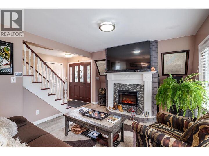 Property Photo:  682 Cougar Street  BC V1H 2A1 