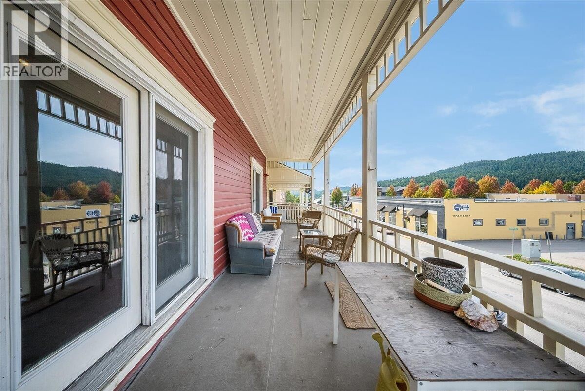 Property Photo:  2044 Washington Street 7  BC V0G 1Y0 