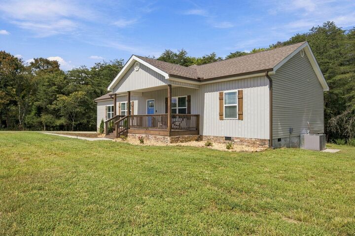 Property Photo:  50 Brentwood Lane  TN 37327 