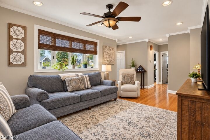 Property Photo:  317 Newark Pompton Tpke  NJ 07444 