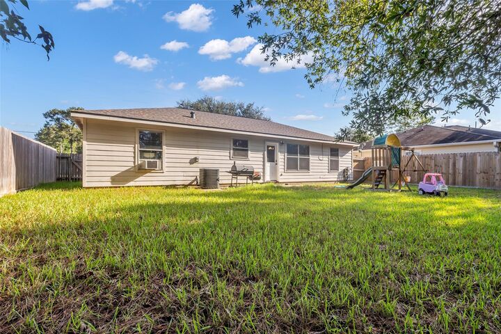 Property Photo: 16368 Many Trees Lane TX 77302