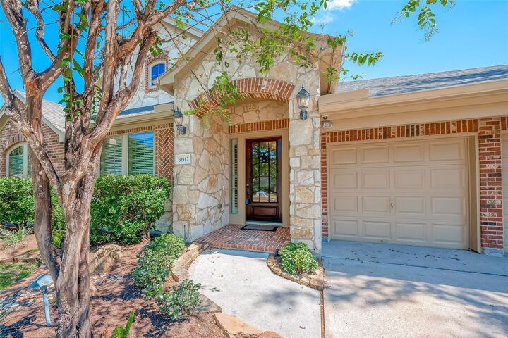 Property Photo:  31912 Burnt Wood Court  TX 77385 