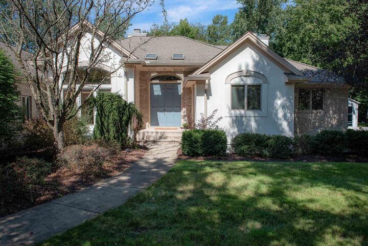 Property Photo:  1315 Foxwood  MI 48642 