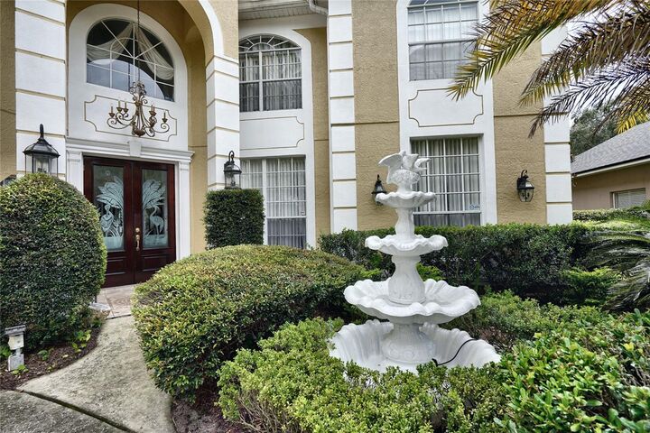 Property Photo: 7730 Bardmoor Hill Cir FL 32835
