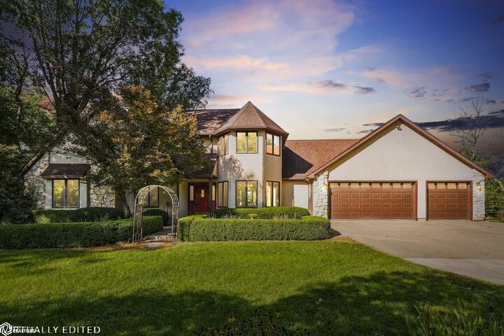 Property Photo: 2375 186th Street I IA 50158