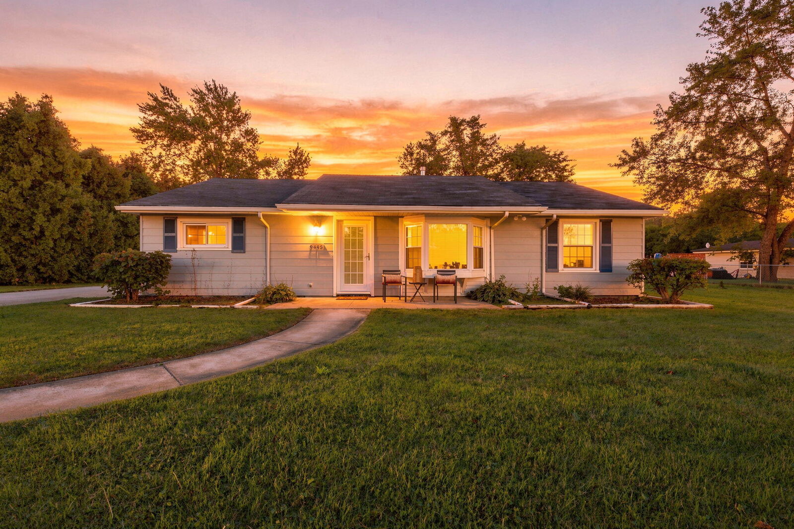 Property Photo: 9445 Highland Drive MI 48138