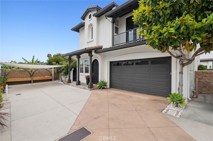 Property Photo:  273 Mesa  CA 92627 