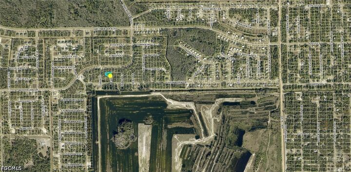 Property Photo: 1905 Ney Court FL 33972