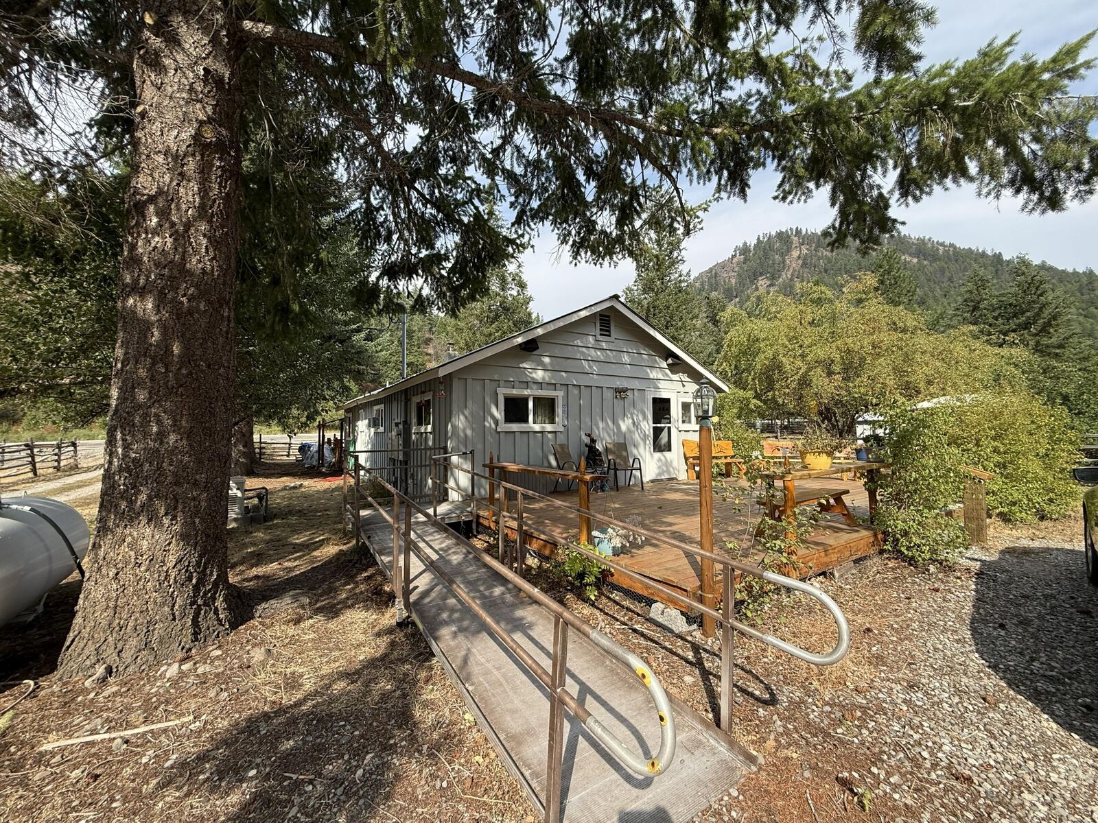 Property Photo:  15316 S Highway 21  WA 99166 