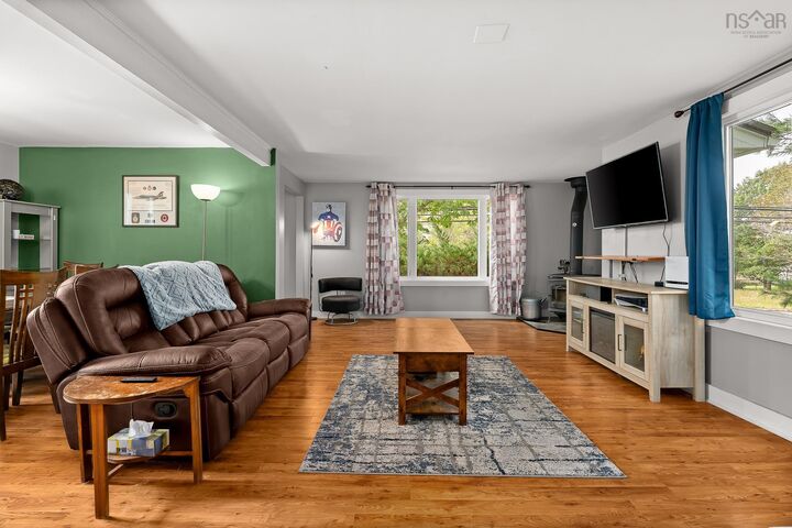 Property Photo:  114 Kitchener Street  NS B0N 2J0 