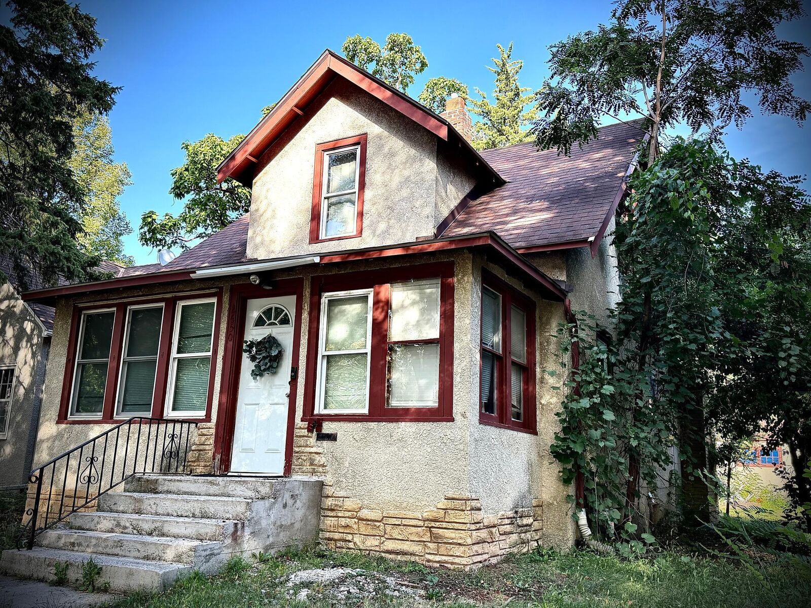 Property Photo:  2650 Irving Avenue N  MN 55411 