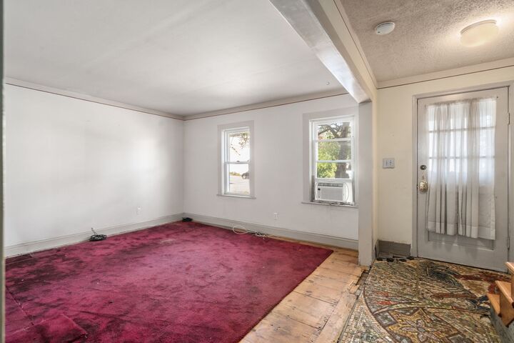 Property Photo:  29 River Street  MA 01754 