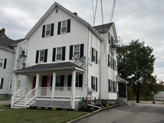 Property Photo:  170 Middleboro Ave 3  MA 02718 
