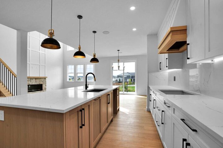 Property Photo: 29 Heritage Park AB T4C 3G9