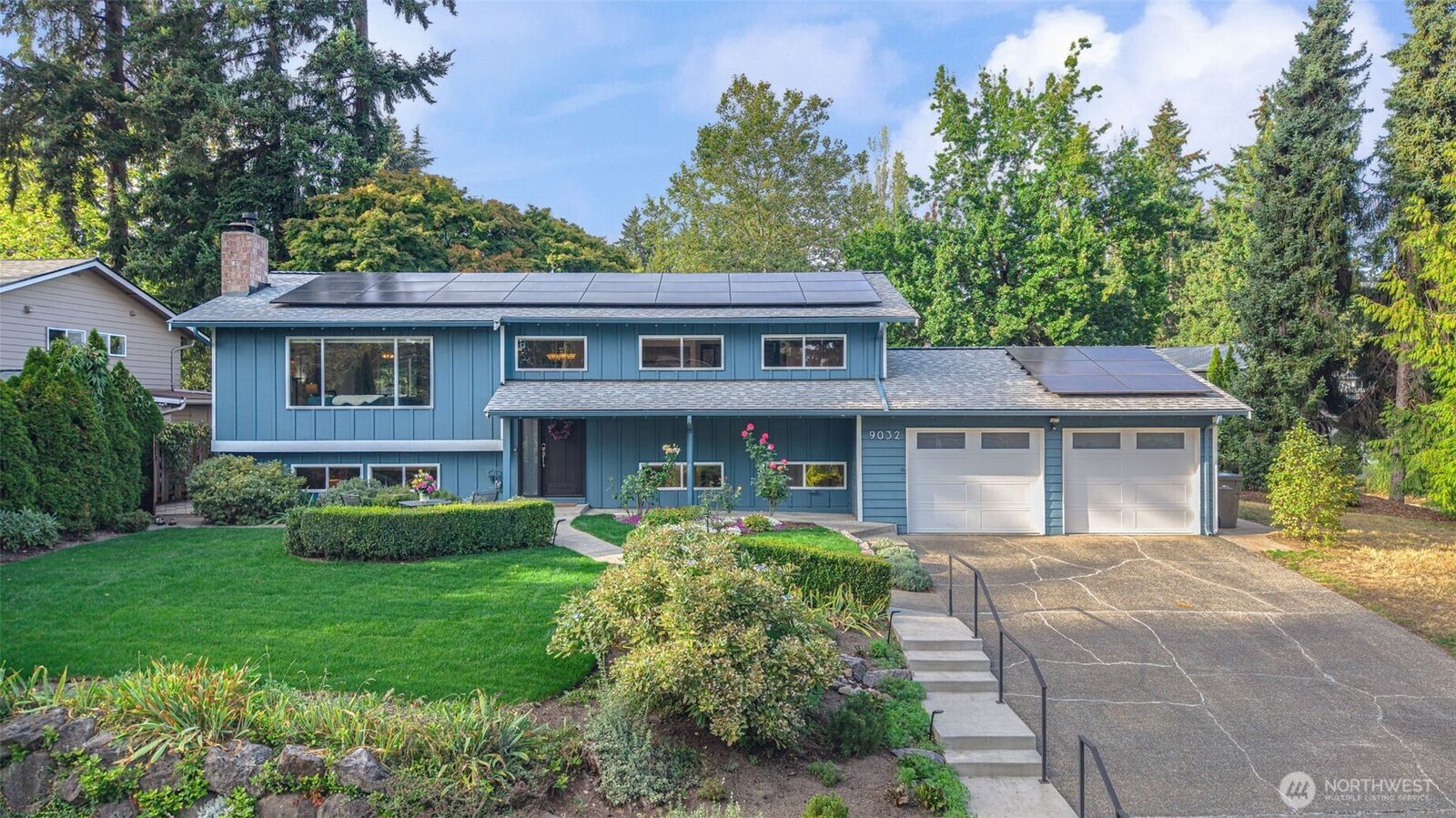 Property Photo: 9032 NE 132nd Place WA 98034