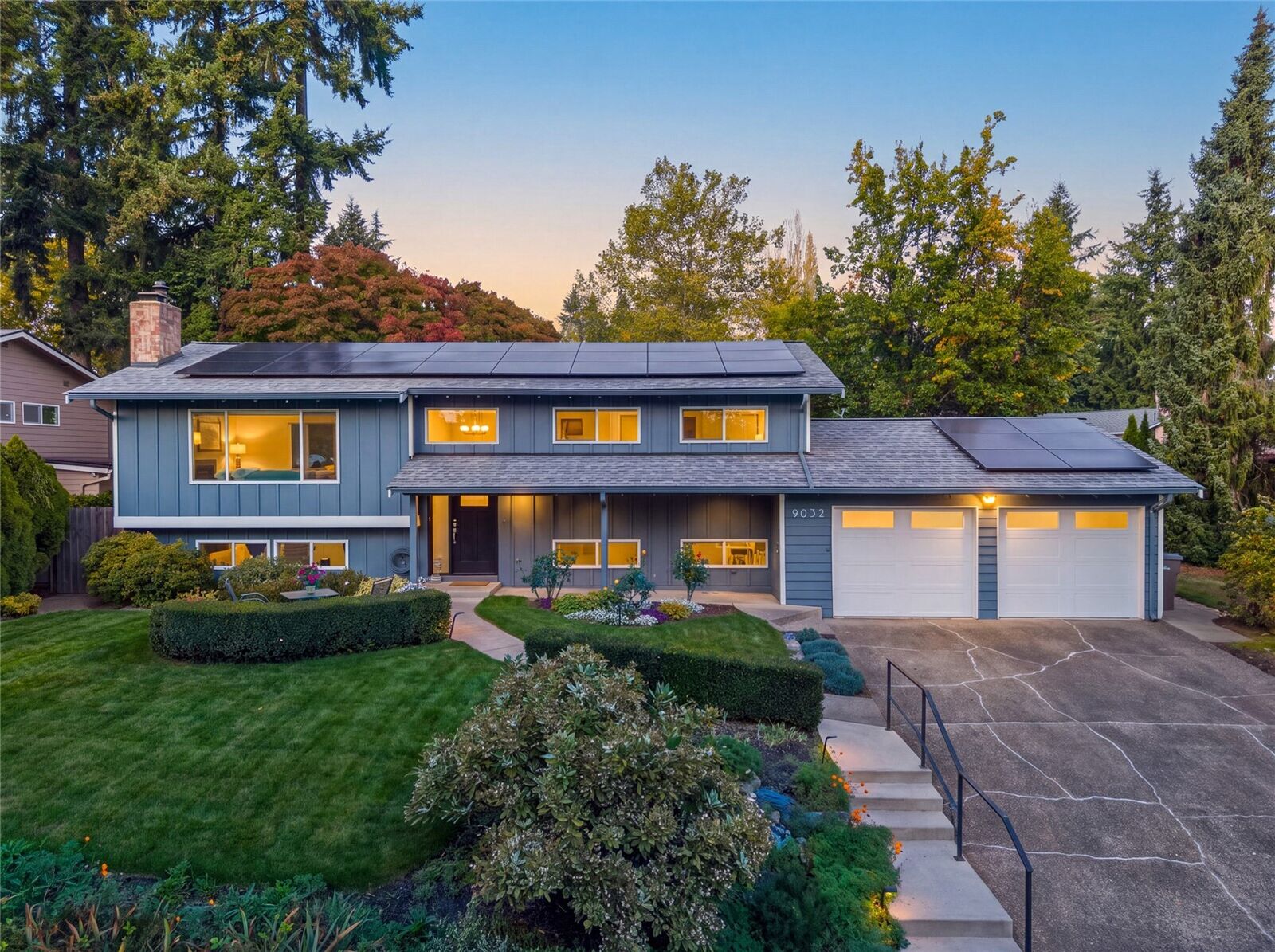 Property Photo: 9032 NE 132nd Place WA 98034