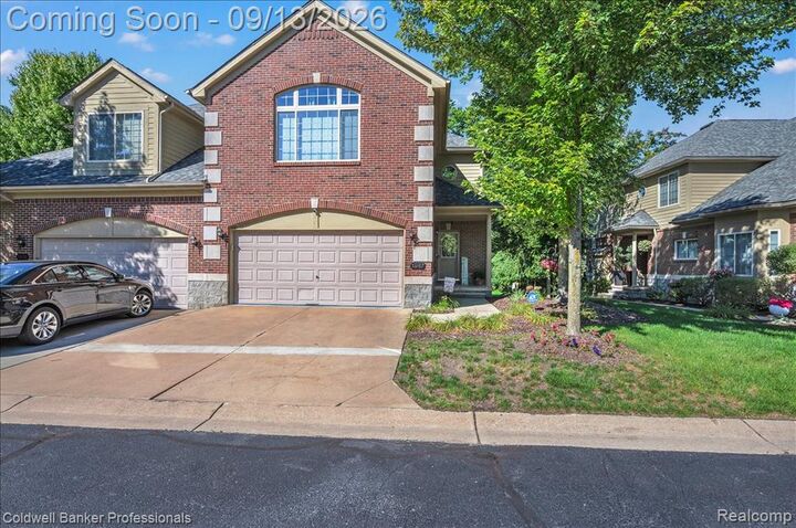 Property Photo:  53167 Celtic Drive 8  MI 48315 