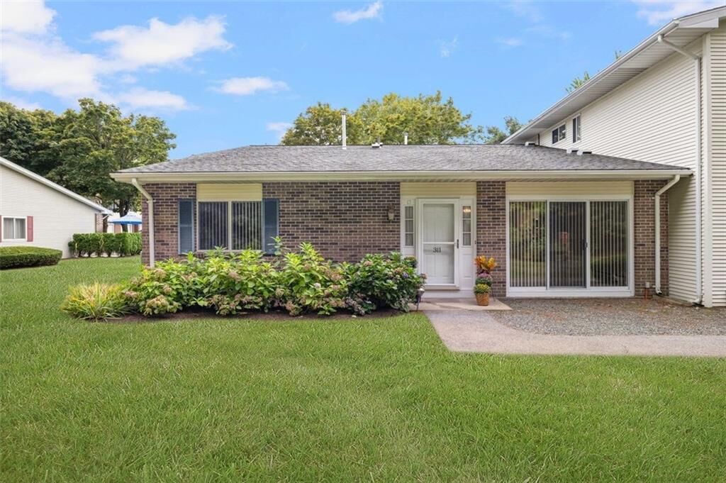 Property Photo:  311 Chatham Circle  RI 02886 