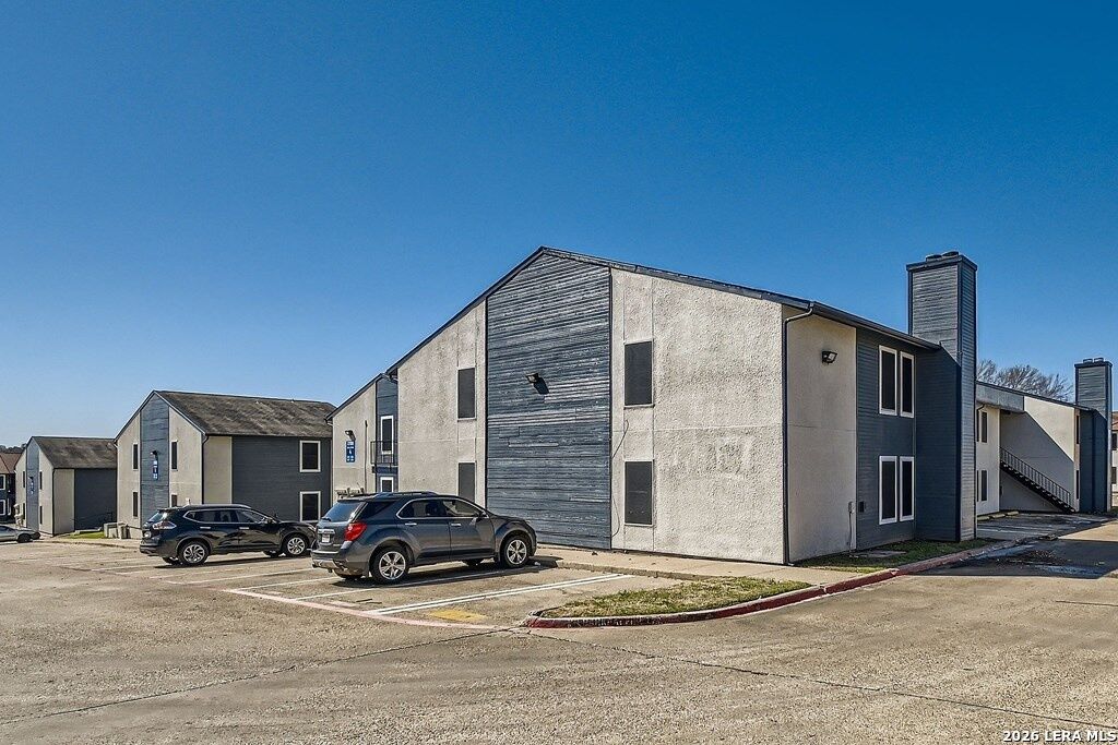 Property Photo: 3700 S Tyler St 0408 TX 75224