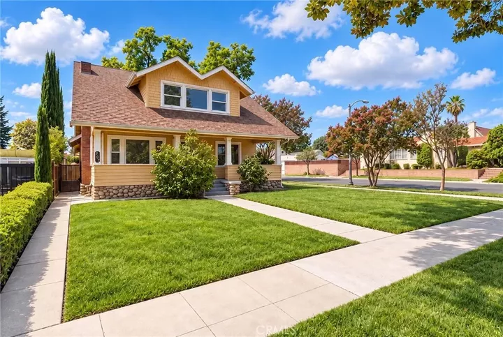 Property Photo:  307 N El Molino  CA 91801 
