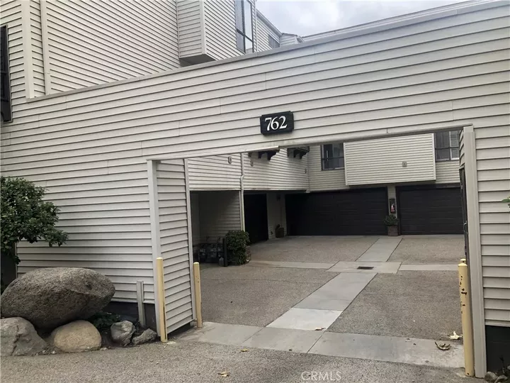 Property Photo:  762 W Naomi Avenue B  CA 91007 