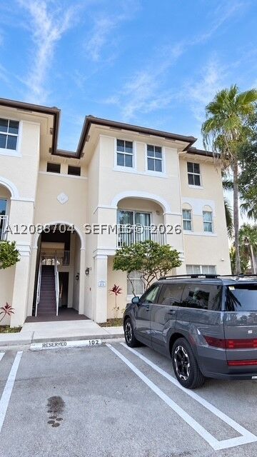 Property Photo:  11401 NW 89th St 111  FL 33178 