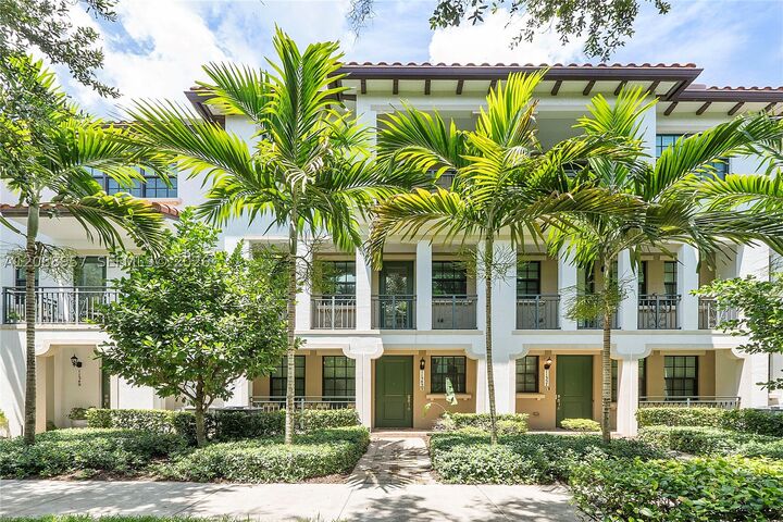 Property Photo: 11343 SW 14th St FL 33025