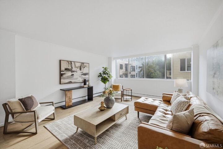 Property Photo: 1835 Franklin Street 402 CA 94109