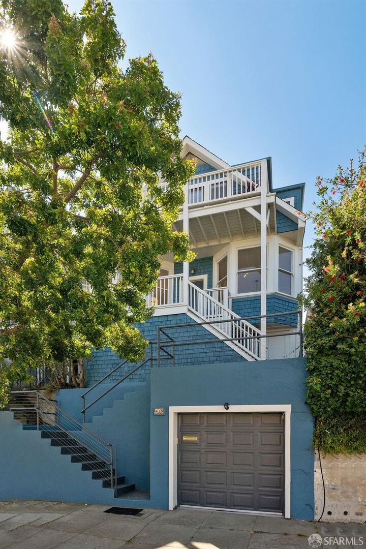 Property Photo:  418 Pennsylvania Avenue  CA 94107 