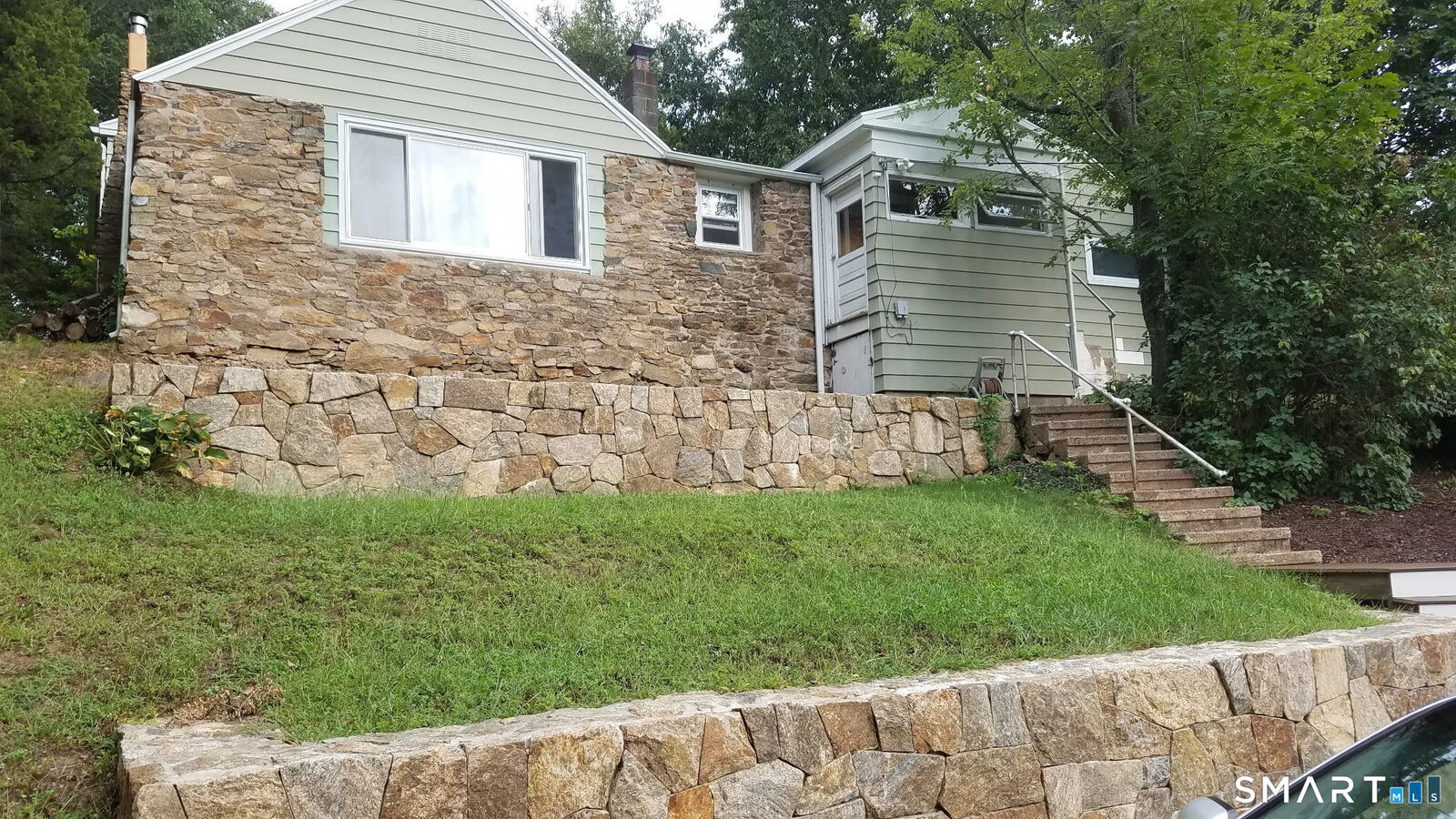 Property Photo: 5 Hill Street CT 06405