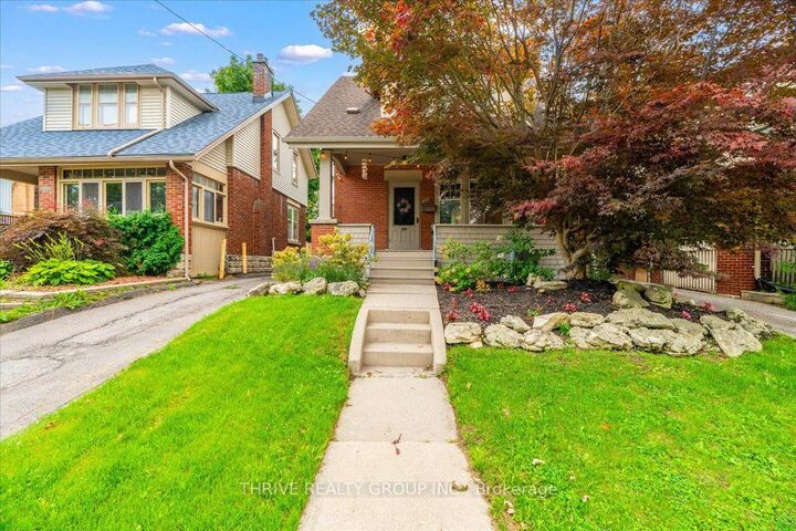 Property Photo:  251 Ridout Street S  ON N6C 3Y5 