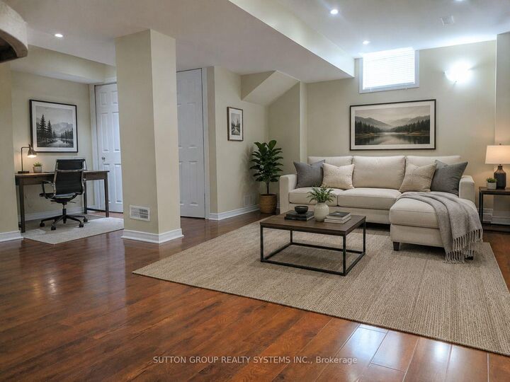 Property Photo:  18 Worthington Avenue Lower  ON L7A 1M9 