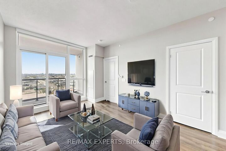 Property Photo:  15 Zorra Street 2108  ON M8Z 0C1 