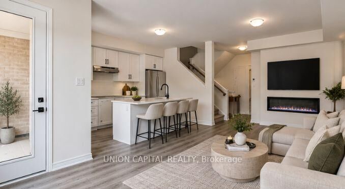 Property Photo:  10 Birmingham Drive 118  ON N1R 8J8 