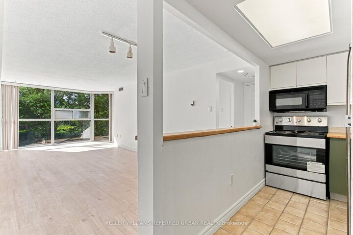 Property Photo: 705 King Street W 215 ON M5V 2W8