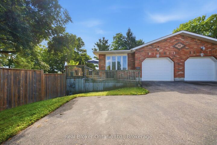 Property Photo:  11 Dundas Street W  ON N3L 1E9 