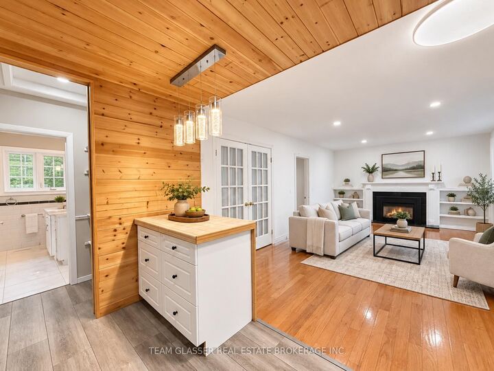 Property Photo:  173 Base Line Road W 1  ON N6G 1V8 